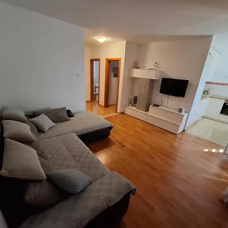Jelena Apartman Supetar